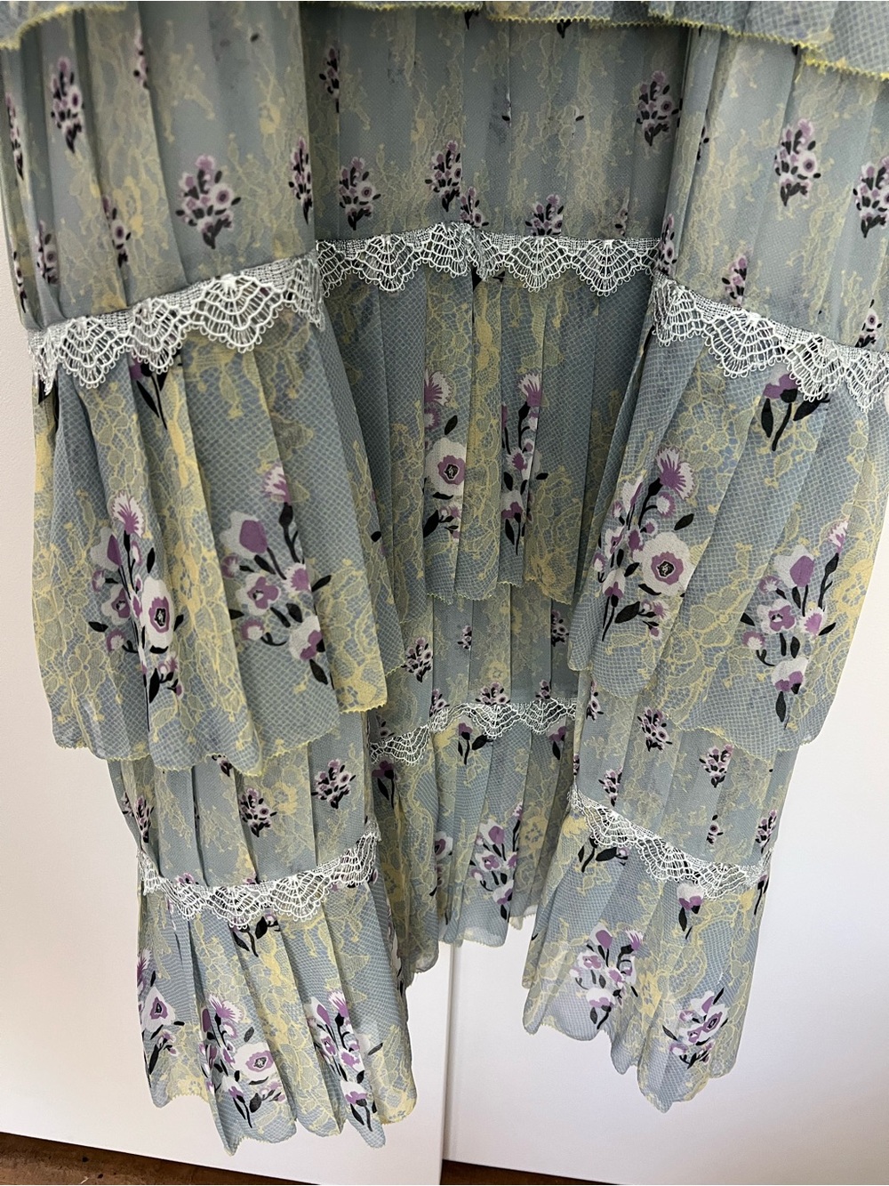 Self Portrait Tiered Midi Dress Floral Lace Printed Chiffon Mint Pastel 8 $495 - Picture 11 of 13